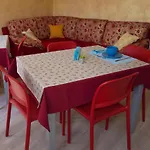 Casa Belluno 3* מל