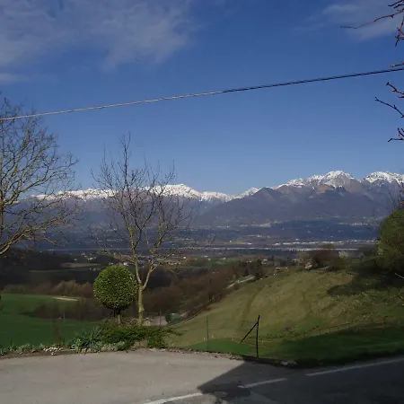 Casa Belluno Bed and Breakfast 3*
